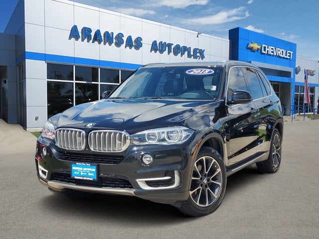 2018 BMW X5 xDrive35i in Black — front three-quarter view